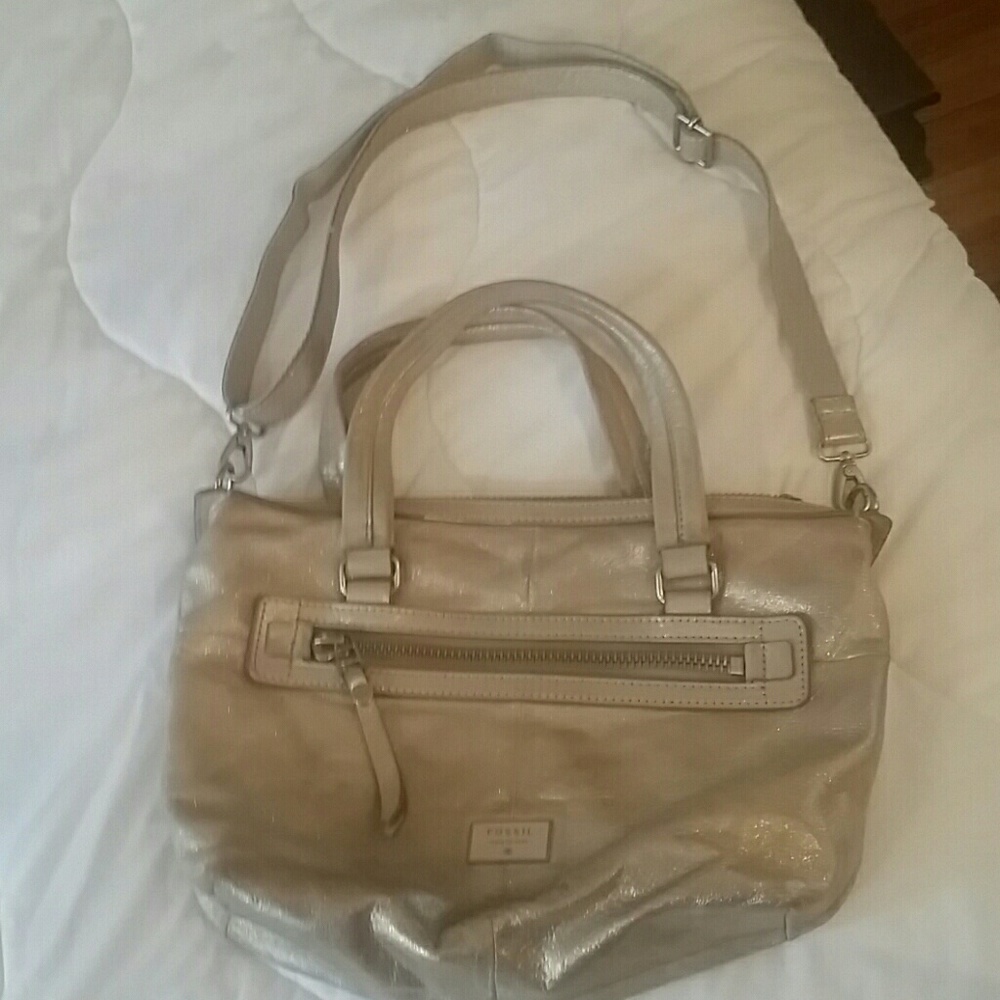 Fossil | shimmery champagne color purse